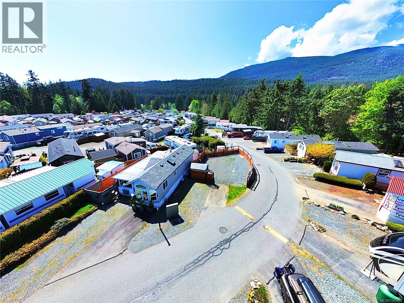 1105 Woss Lake Dr