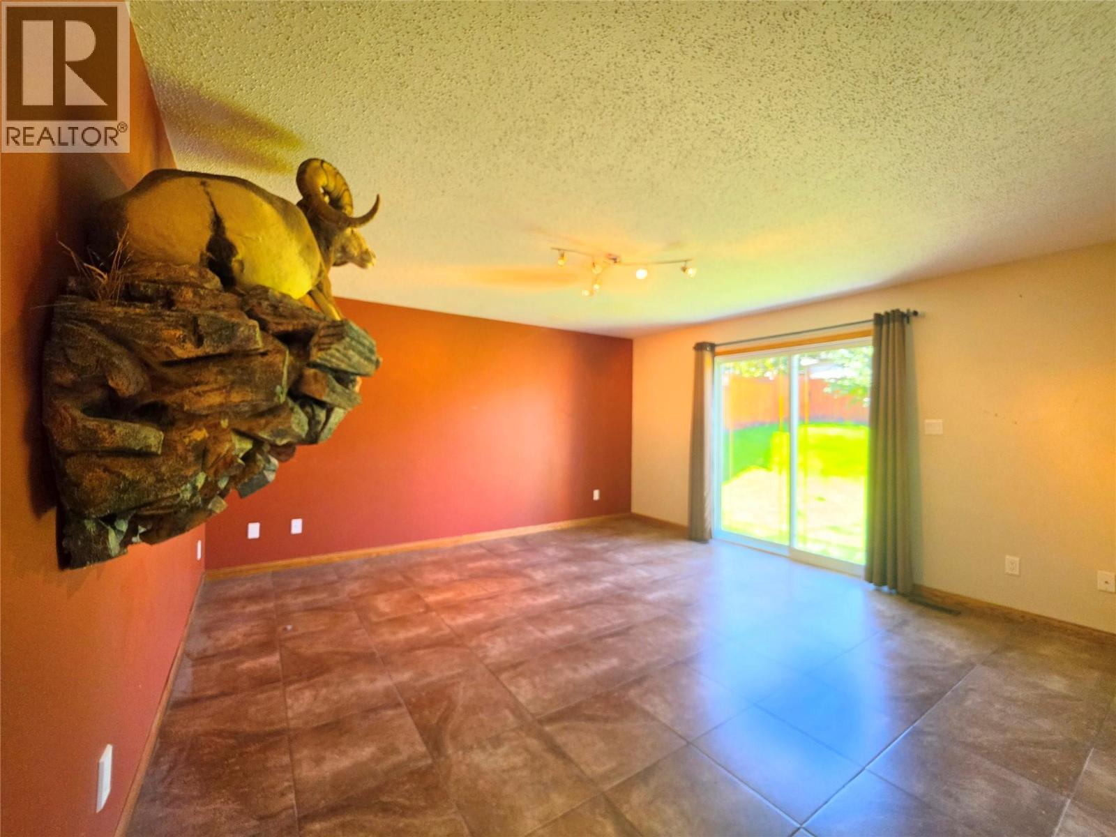201 Birch Drive — photo 13