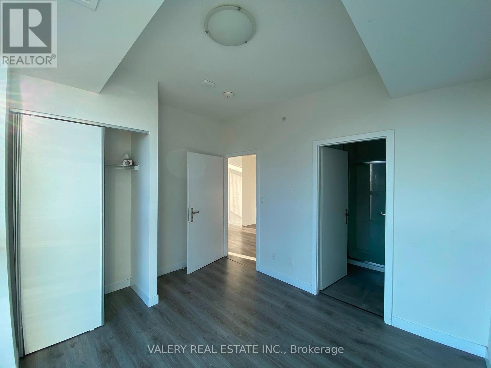 809 - 60 Frederick Street, Kitchener, Ontario  N2H 0C7 - Photo 15 - X13496454