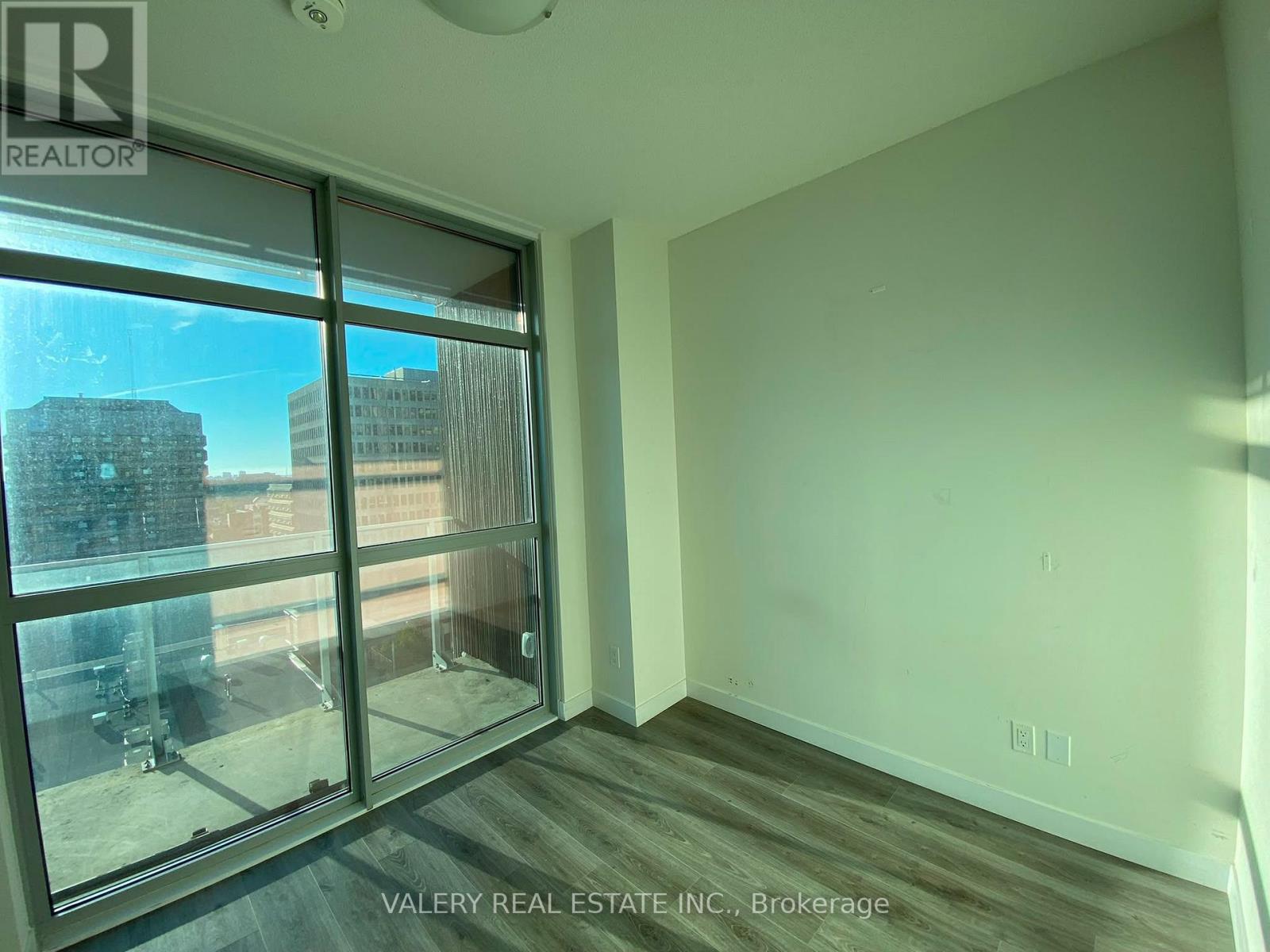 809 - 60 Frederick Street, Kitchener, Ontario  N2H 0C7 - Photo 18 - X13496454