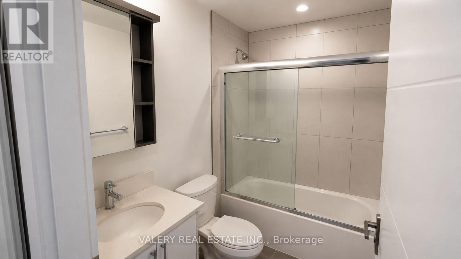 809 - 60 Frederick Street, Kitchener, Ontario  N2H 0C7 - Photo 11 - X13496454