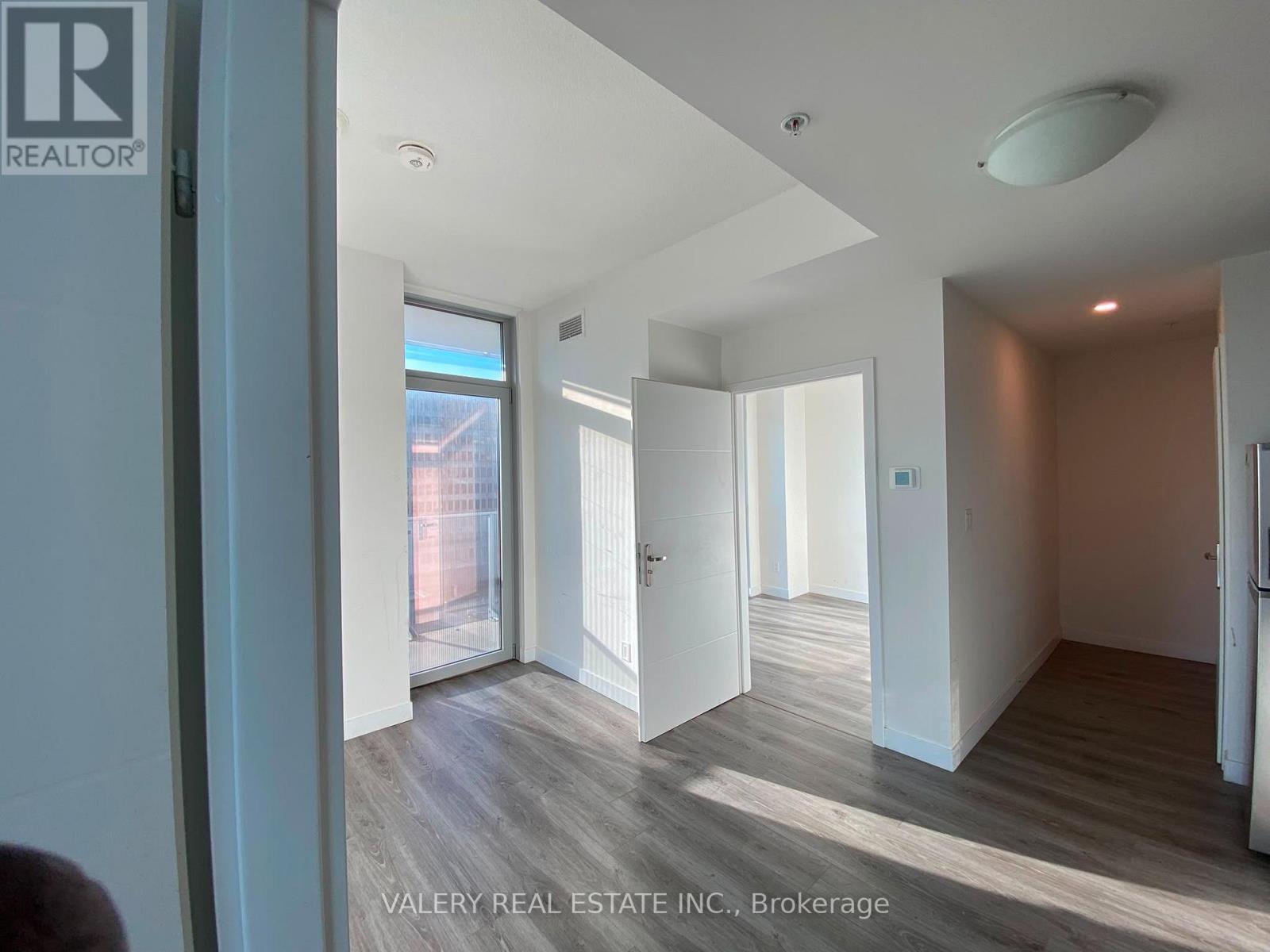 809 - 60 Frederick Street, Kitchener, Ontario  N2H 0C7 - Photo 30 - X13496454