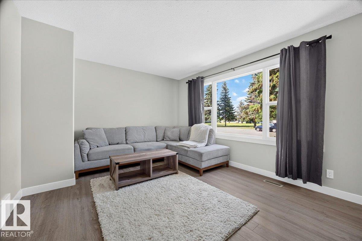 5325 46 ST