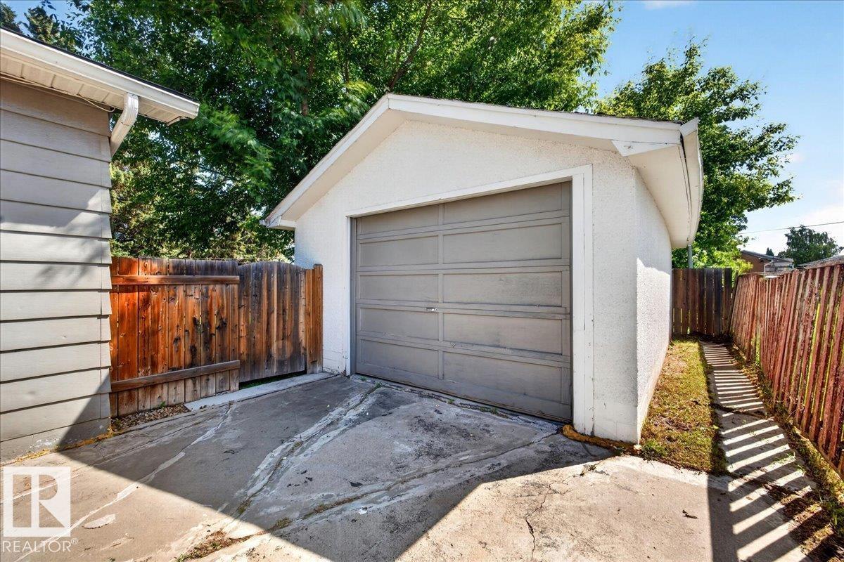 5325 46 ST