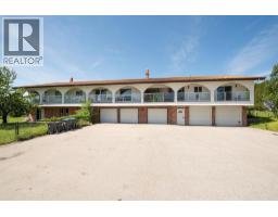 215 Arab Road, Kelowna, British Columbia  V1V 2G8 - Photo 3 - 10382249