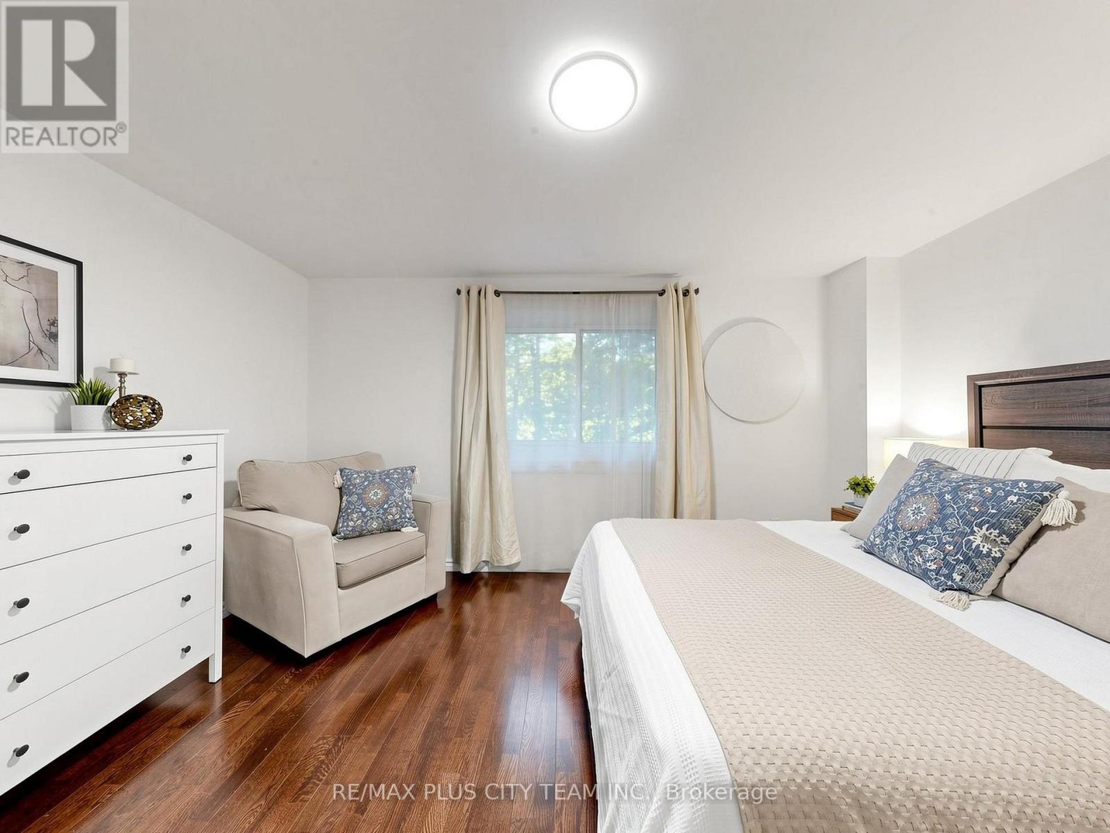 60 Tangle Briar Way, Toronto, Ontario  M2J 2M4 - Photo 25 - C13537692