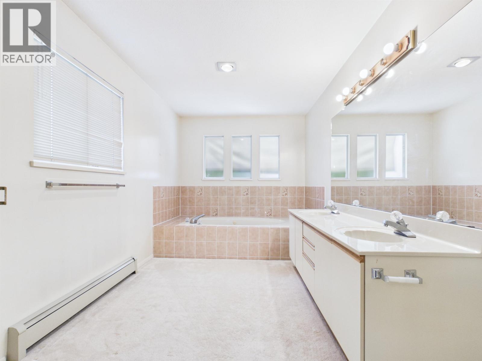 2718 Oliver Crescent, Vancouver, British Columbia  V6L 1S9 - Photo 27 - R3146855