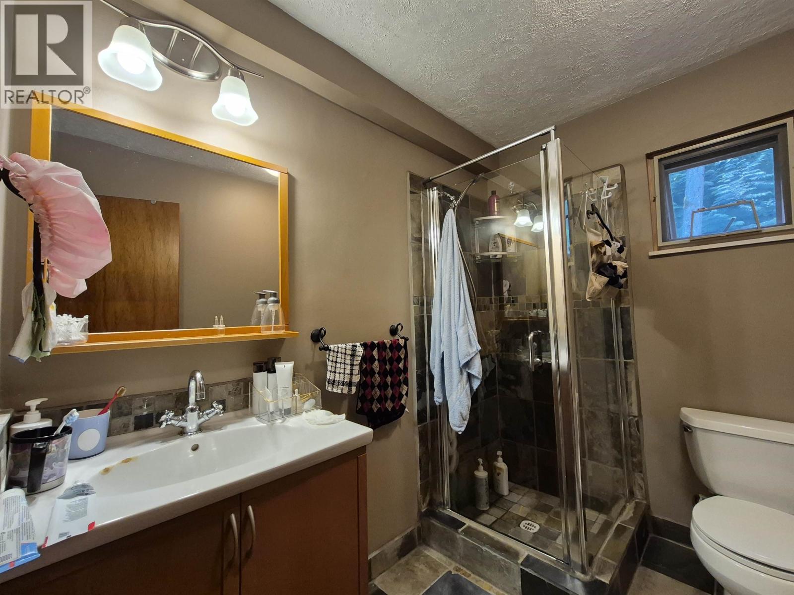 13175 Porters Road, Pender Harbour, British Columbia  V0N 2H1 - Photo 11 - R3146570