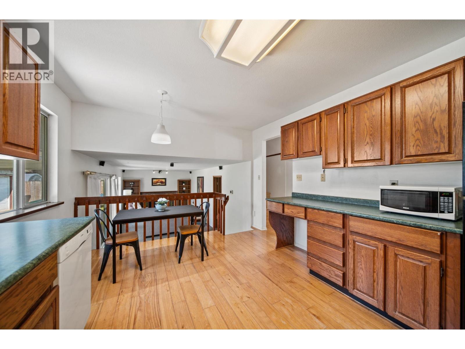 11791 229th Street, Maple Ridge, British Columbia  V2X 6P9 - Photo 8 - R3146900
