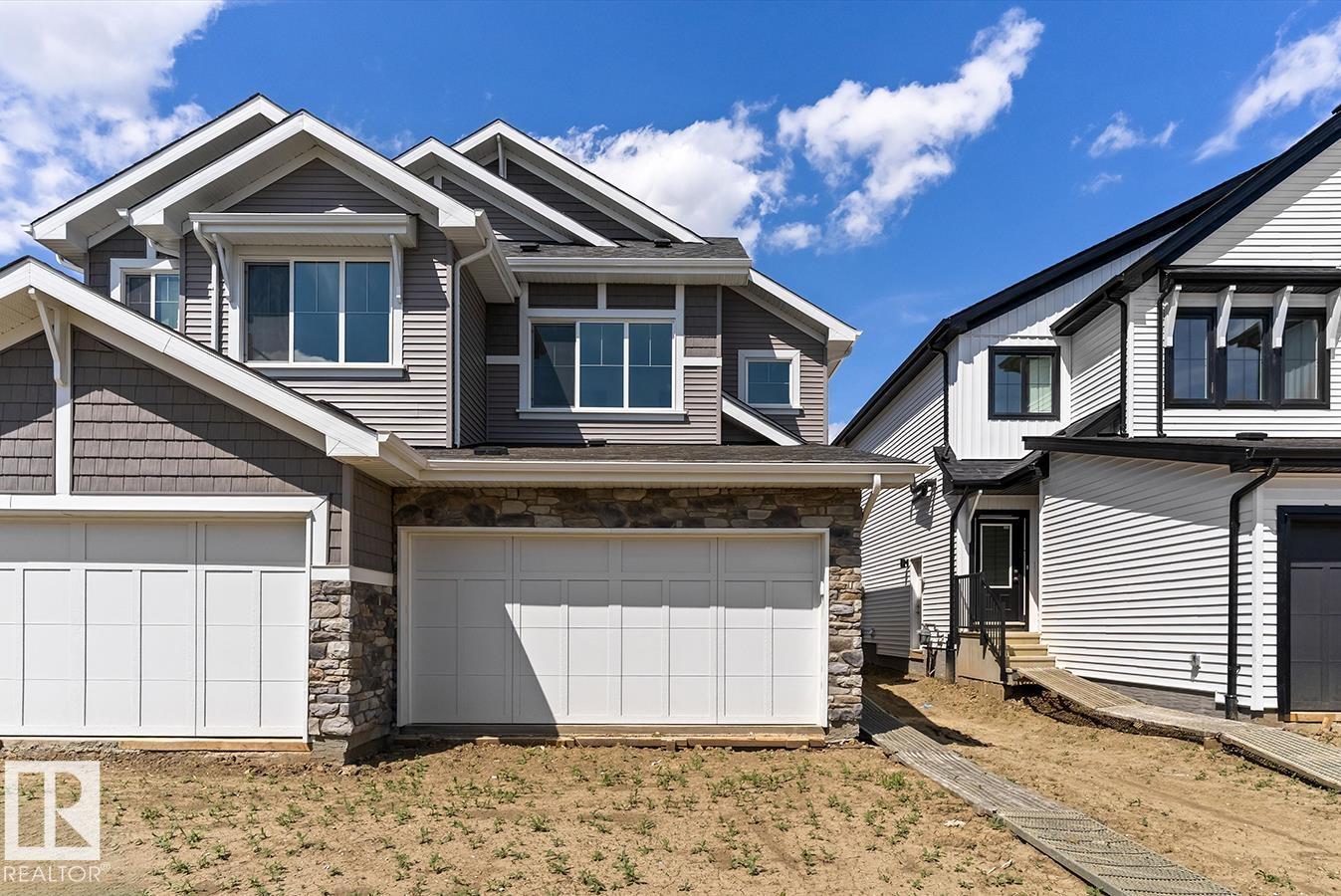 1064 CRISTALL CR SW, Edmonton, Alberta