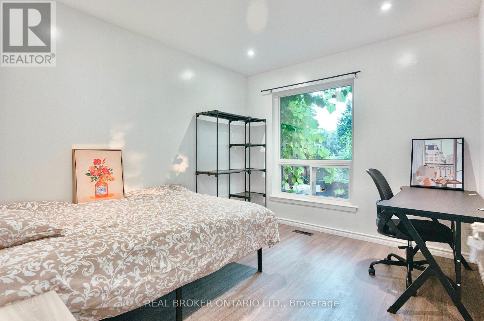 725 Military Trail, Toronto, Ontario M1E 4P6 - Photo 2 - E13569532