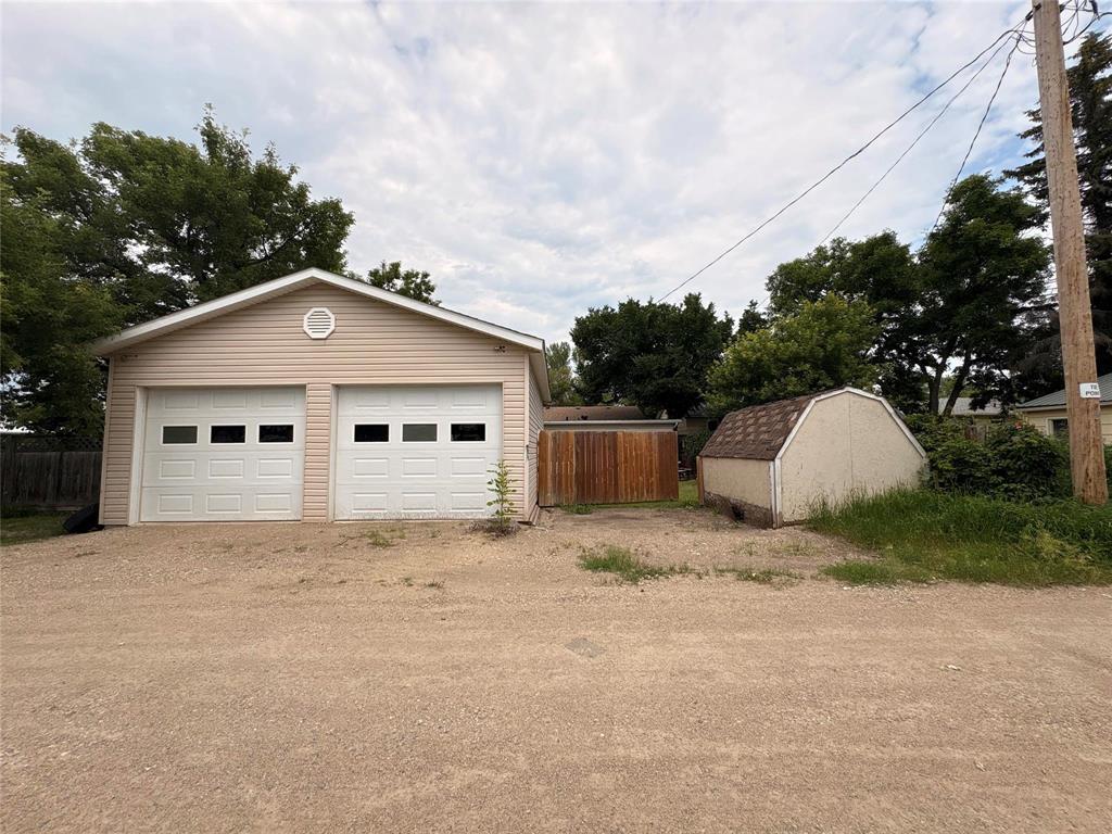 30 Ash Street, Melita, Manitoba  R0M 1L0 - Photo 1 - 202616656