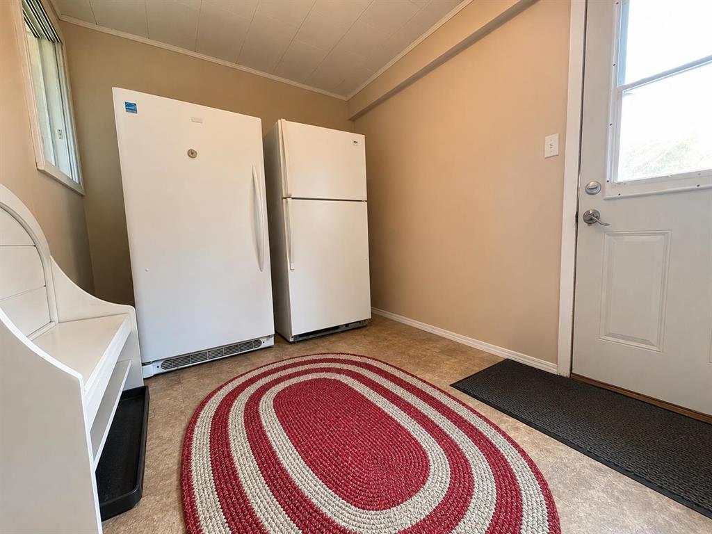 30 Ash Street, Melita, Manitoba  R0M 1L0 - Photo 27 - 202616656
