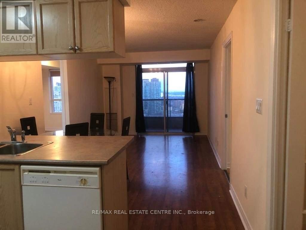 2409 - 3880 Duke Of York Boulevard, Mississauga, Ontario L5B 4M7 - Photo 2 - W13569526