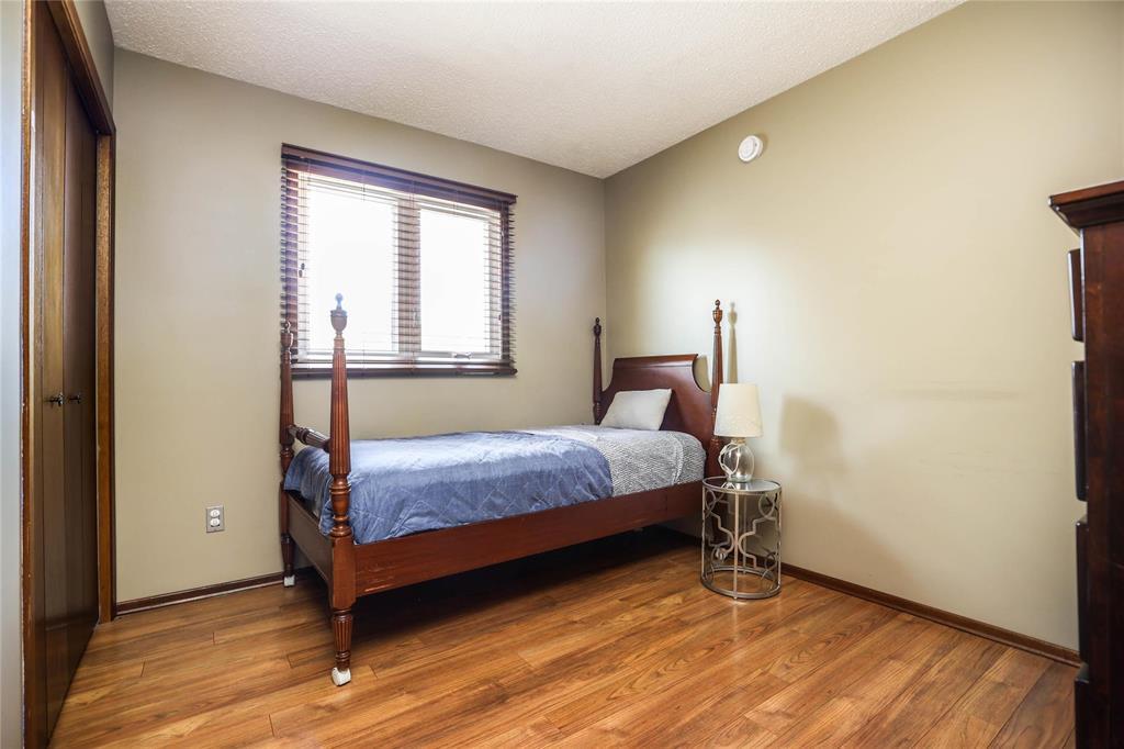 82 Whitley Drive, Winnipeg, Manitoba  R2N 1E9 - Photo 12 - 202615910