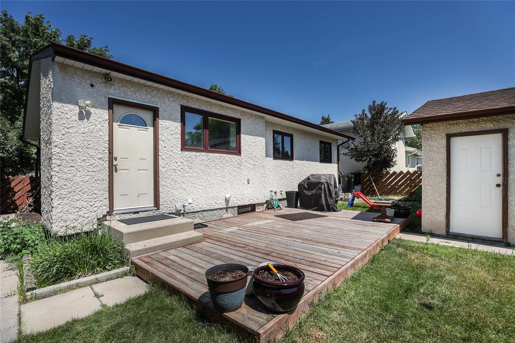 82 Whitley Drive, Winnipeg, Manitoba  R2N 1E9 - Photo 20 - 202615910