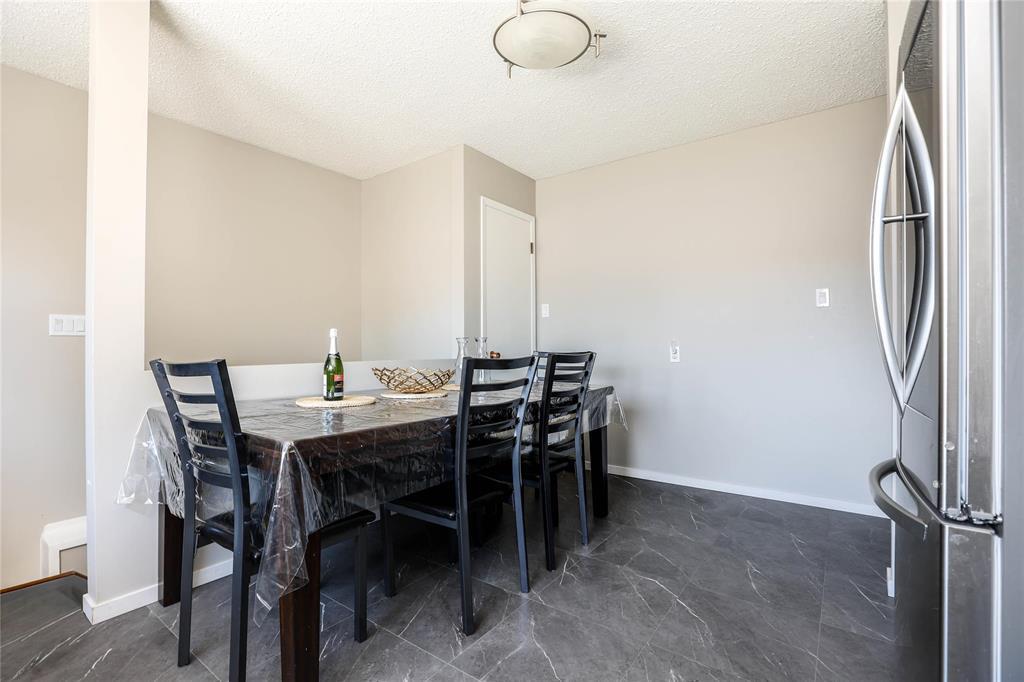 82 Whitley Drive, Winnipeg, Manitoba  R2N 1E9 - Photo 8 - 202615910