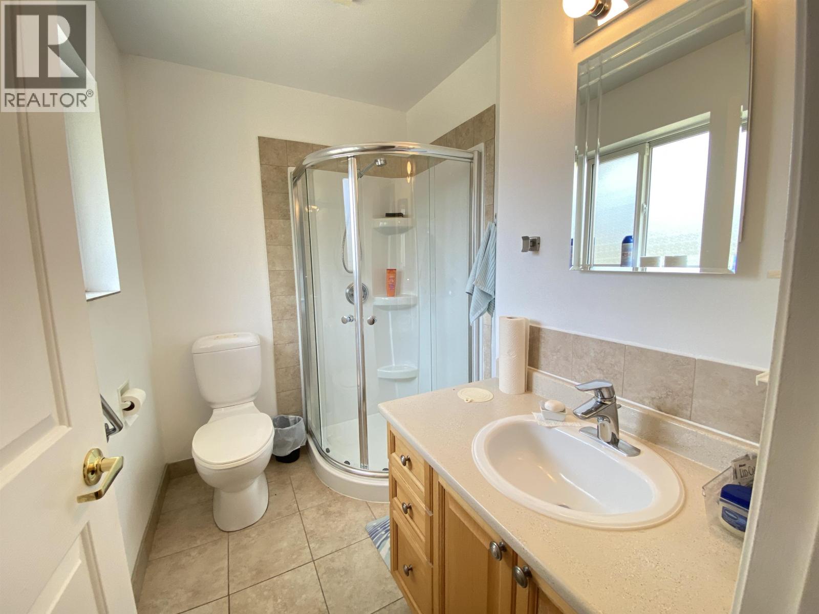 4866 Cumsu Place, 108 Mile Ranch, British Columbia  V0K 2Z0 - Photo 11 - R3146867