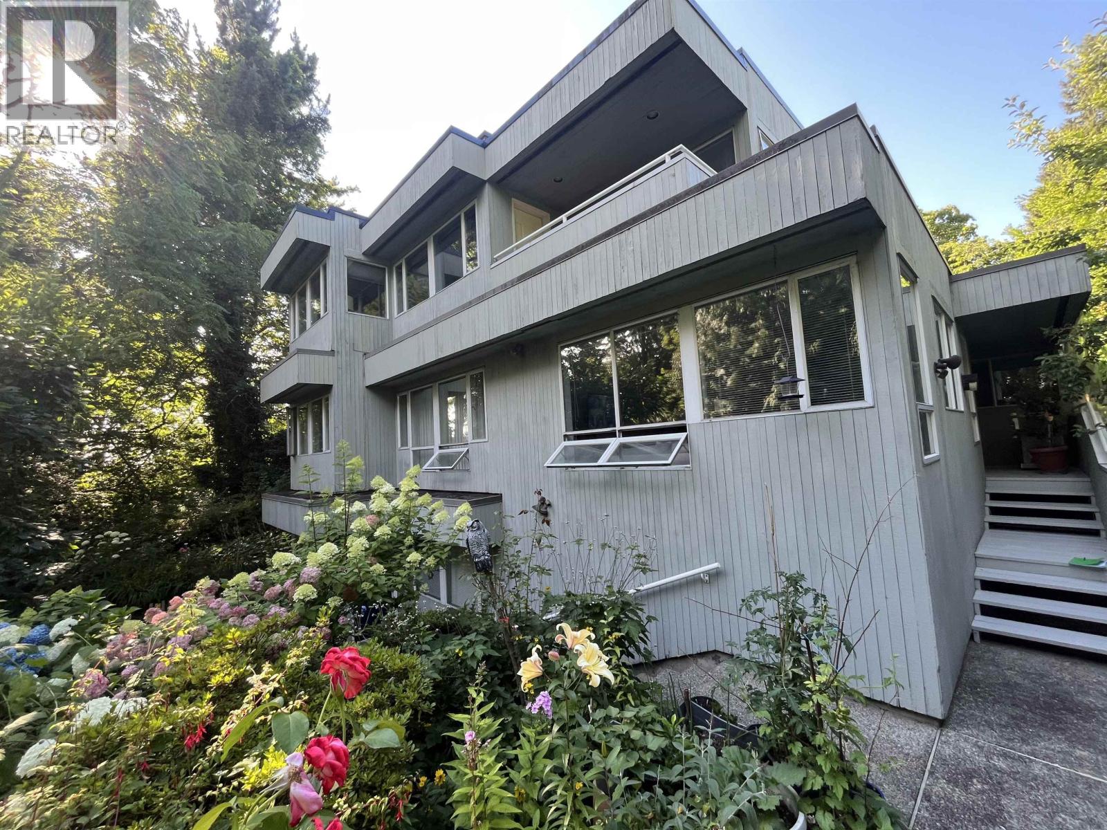 756 Rochester Avenue, Coquitlam, British Columbia  V3K 2V8 - Photo 25 - R3127400