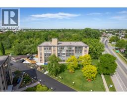 400 CHAMPLAIN Boulevard Unit# 406, cambridge, Ontario