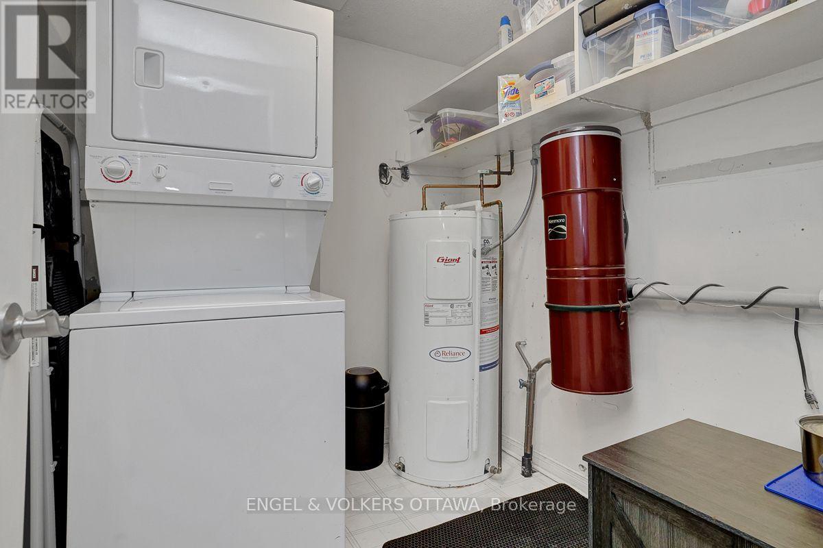 1 - 382 Briston Private, Ottawa, Ontario  K1G 5R2 - Photo 32 - X13569614