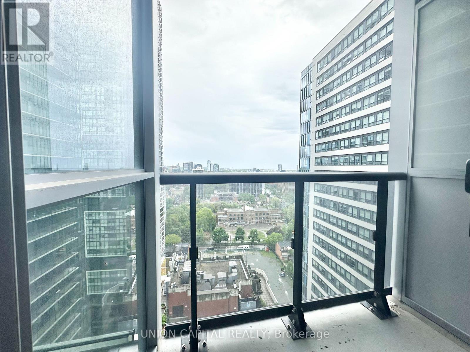 2410 - 77 Mutual Street, Toronto, Ontario  M5B 2A9 - Photo 14 - C13569544