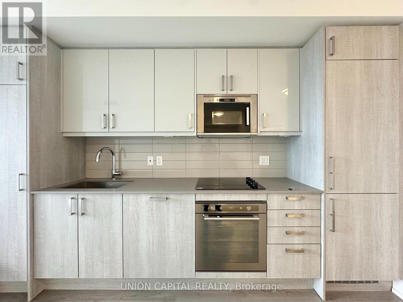 2410 - 77 Mutual Street, Toronto, Ontario  M5B 2A9 - Photo 6 - C13569544