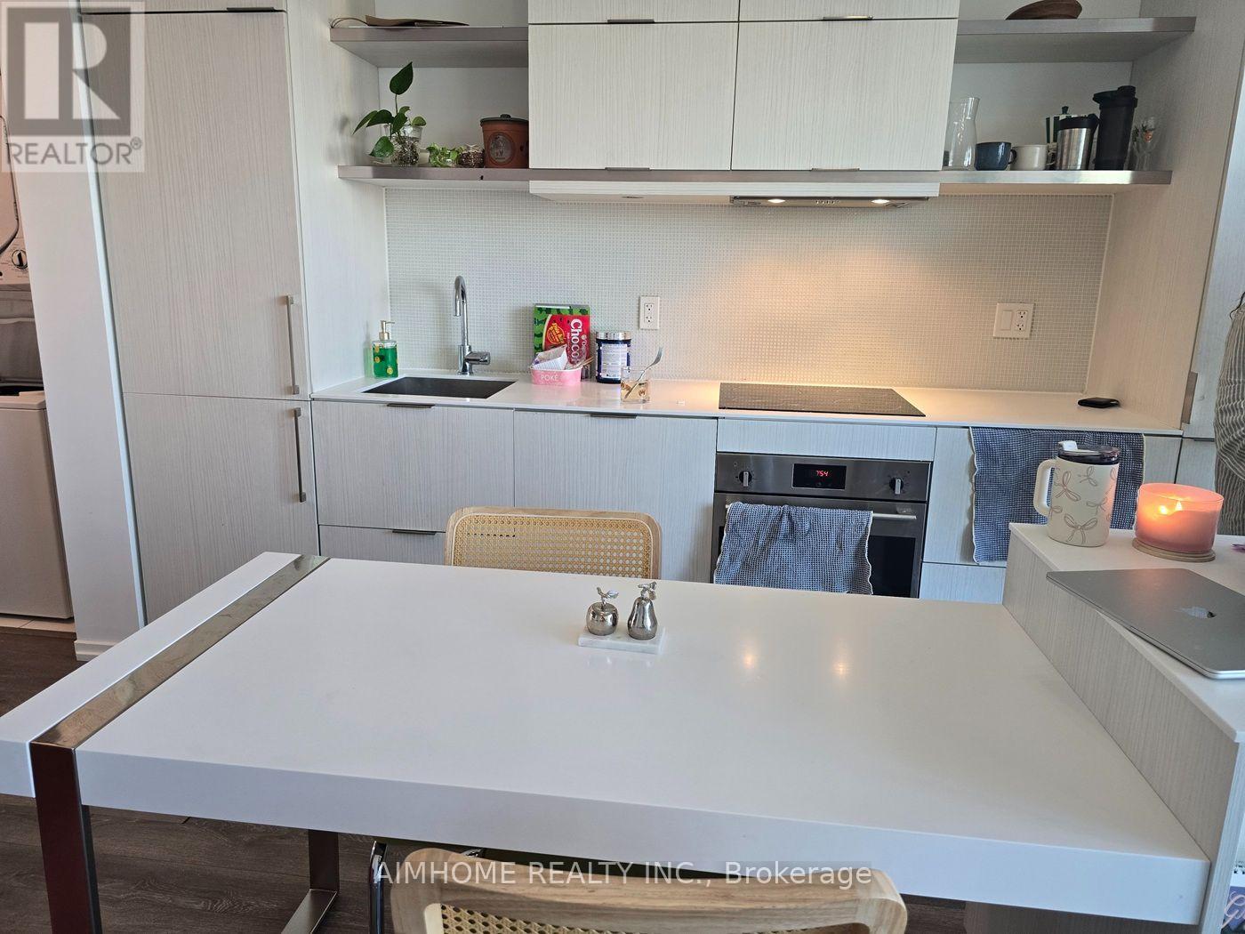 3004 - 197 Yonge Street, Toronto, Ontario  M5B 0C1 - Photo 15 - C13569554