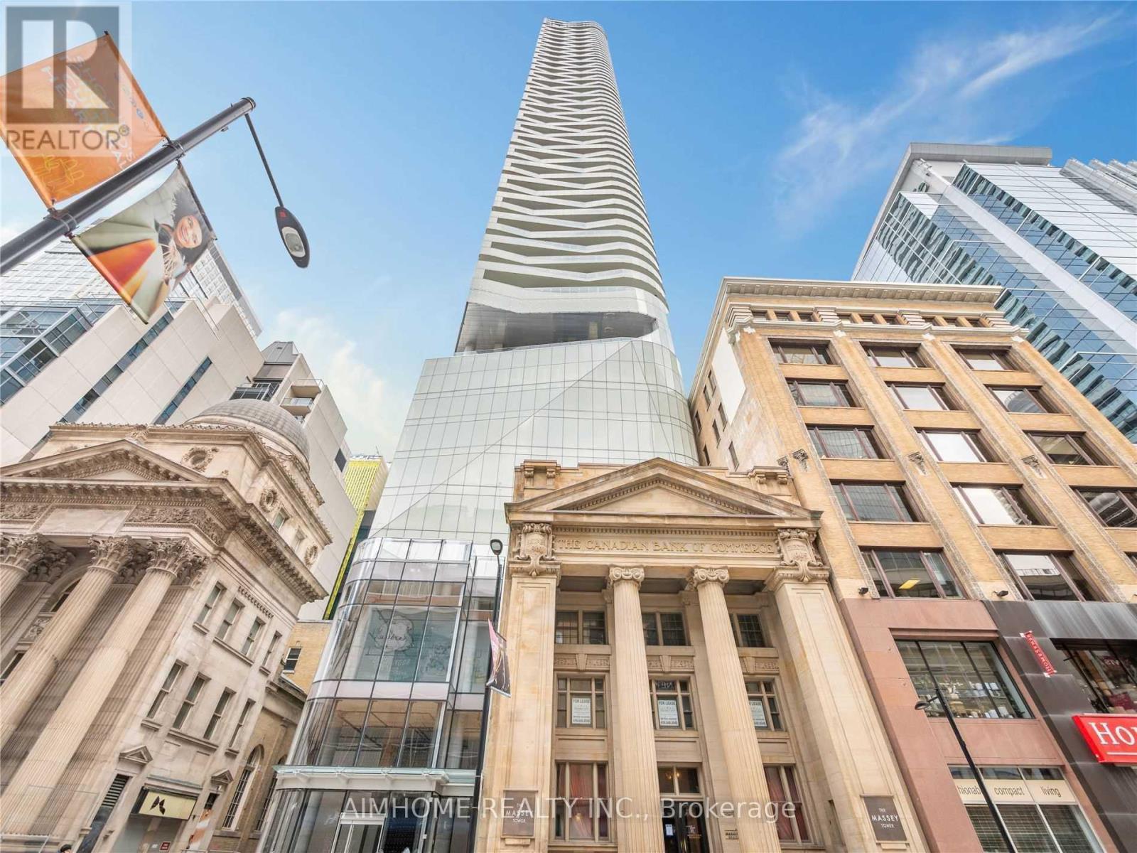 3004 - 197 Yonge Street, Toronto, Ontario  M5B 0C1 - Photo 2 - C13569554