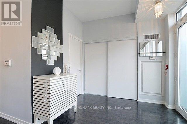 103 - 55 East Liberty Street, Toronto, Ontario M6K 3P9 - Photo 2 - C13569558