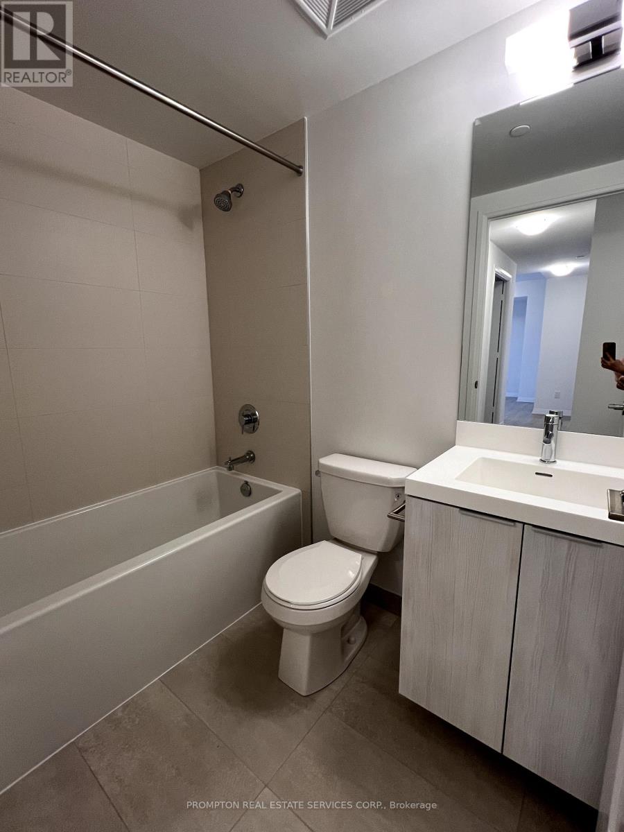 4909 - 8 Widmer Street, Toronto, Ontario  M5V 0W6 - Photo 8 - C13569620