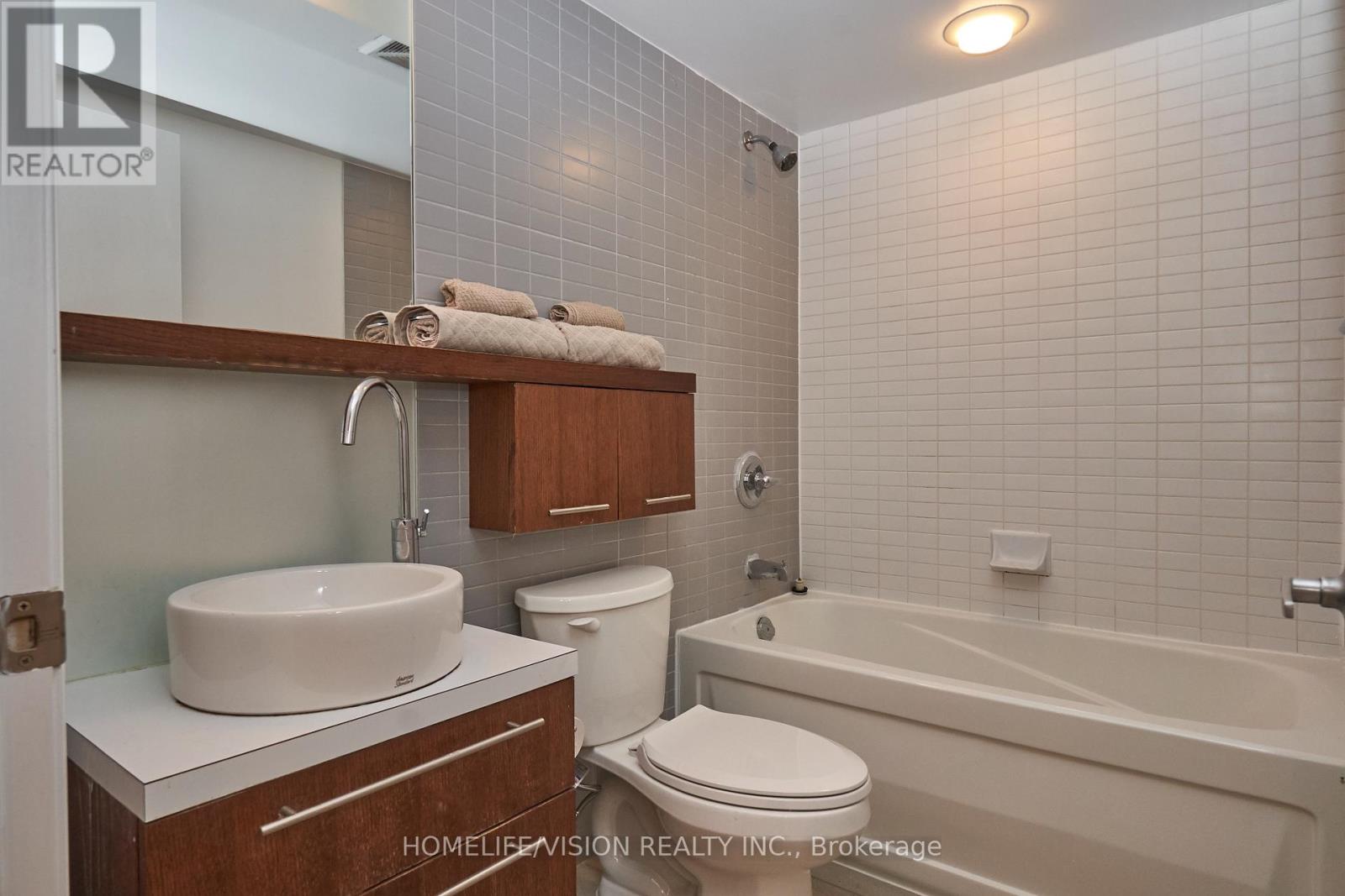 1906 - 25 Carlton Street, Toronto, Ontario M5B 1L4 - Photo 7 - C13569628