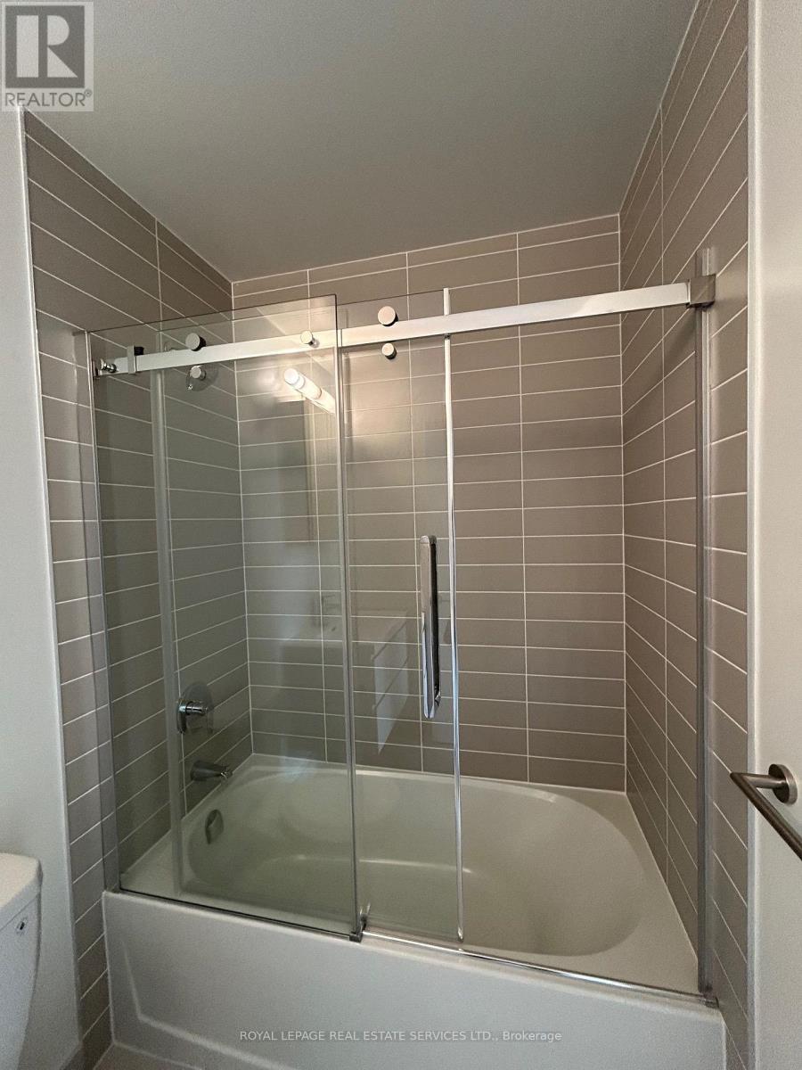 1402 - 8119 Birchmount Road, Markham, Ontario  L6G 0H5 - Photo 17 - N13569624