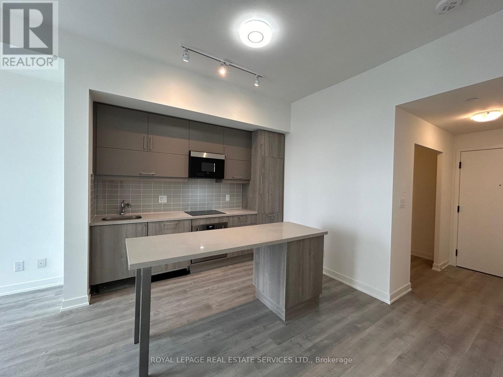 1402 - 8119 Birchmount Road, Markham, Ontario  L6G 0H5 - Photo 3 - N13569624
