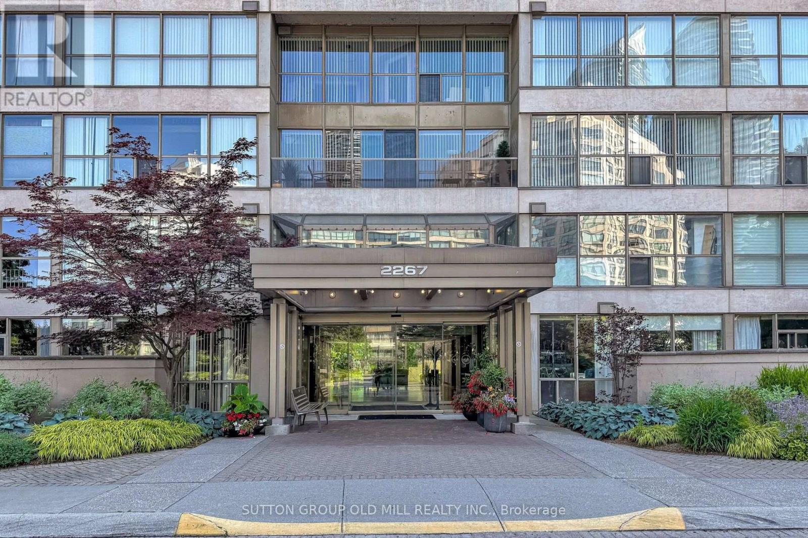 1307 - 2267 Lake Shore Boulevard W, Toronto, Ontario  M8V 3X2 - Photo 2 - W13569570