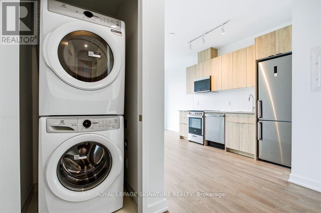 1204 - 1660 Bloor Street W, Toronto, Ontario  M6P 0C6 - Photo 7 - W13569586