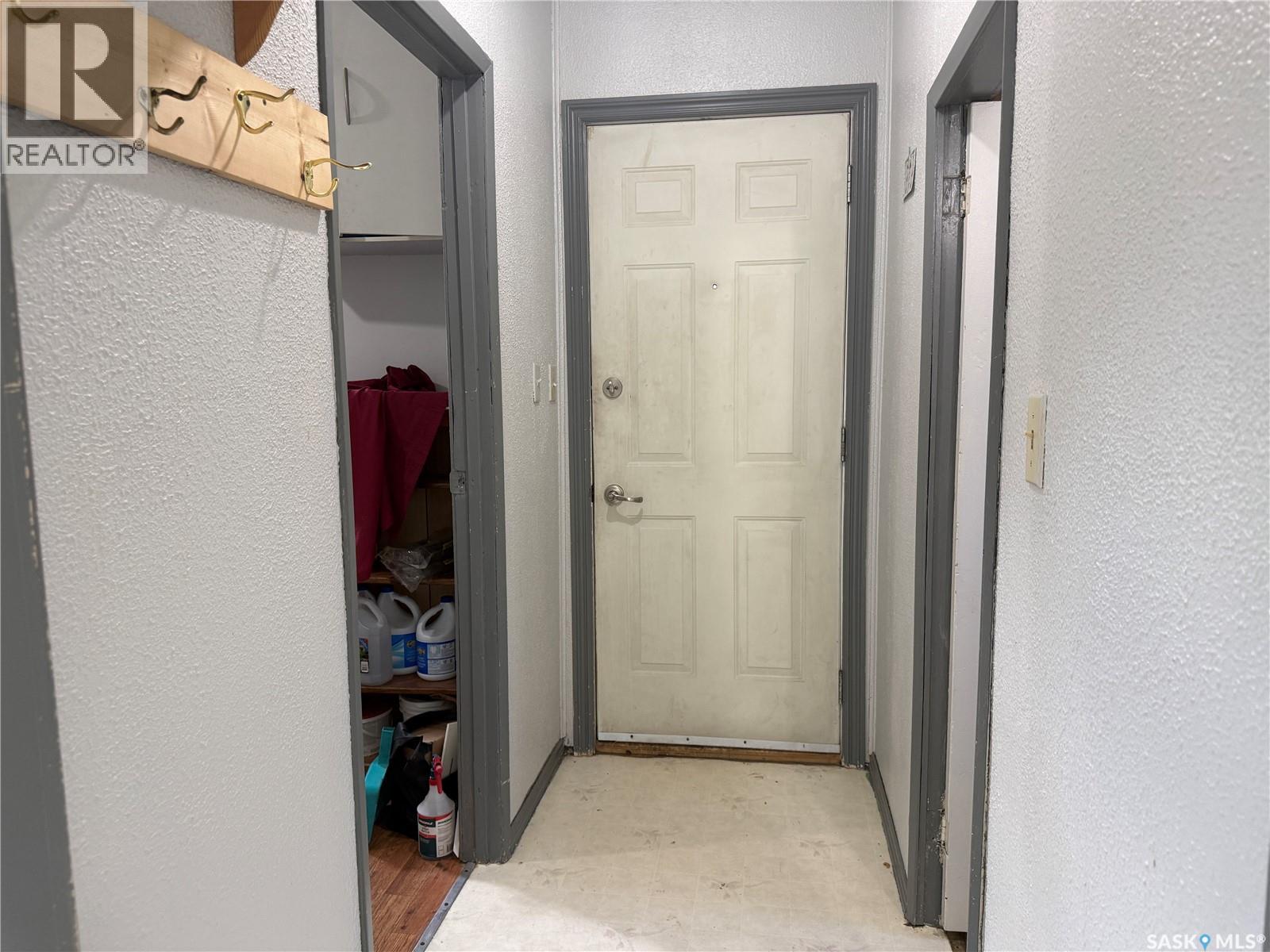 25 Home Street W, Moose Jaw, Saskatchewan  S6H 4X2 - Photo 24 - SK042632