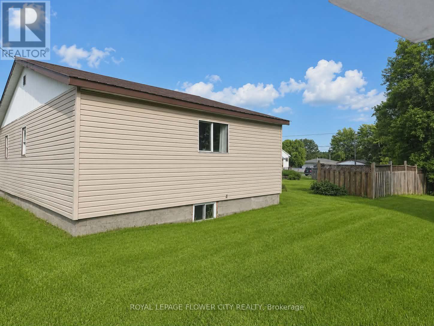 14 St Thomas Street E, Markstay-Warren, Ontario  P0H 2N0 - Photo 10 - X13569580