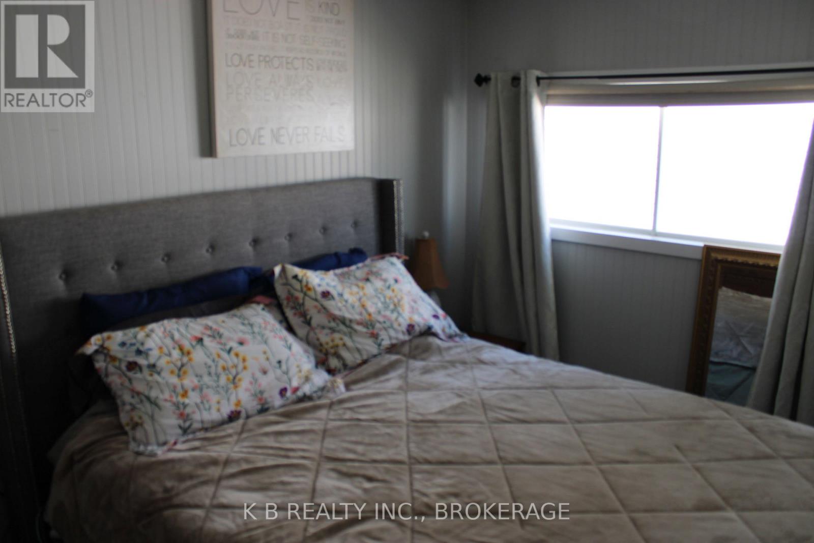 4 Cedar Street W, Greater Napanee, Ontario  K7R 3L1 - Photo 10 - X13569676