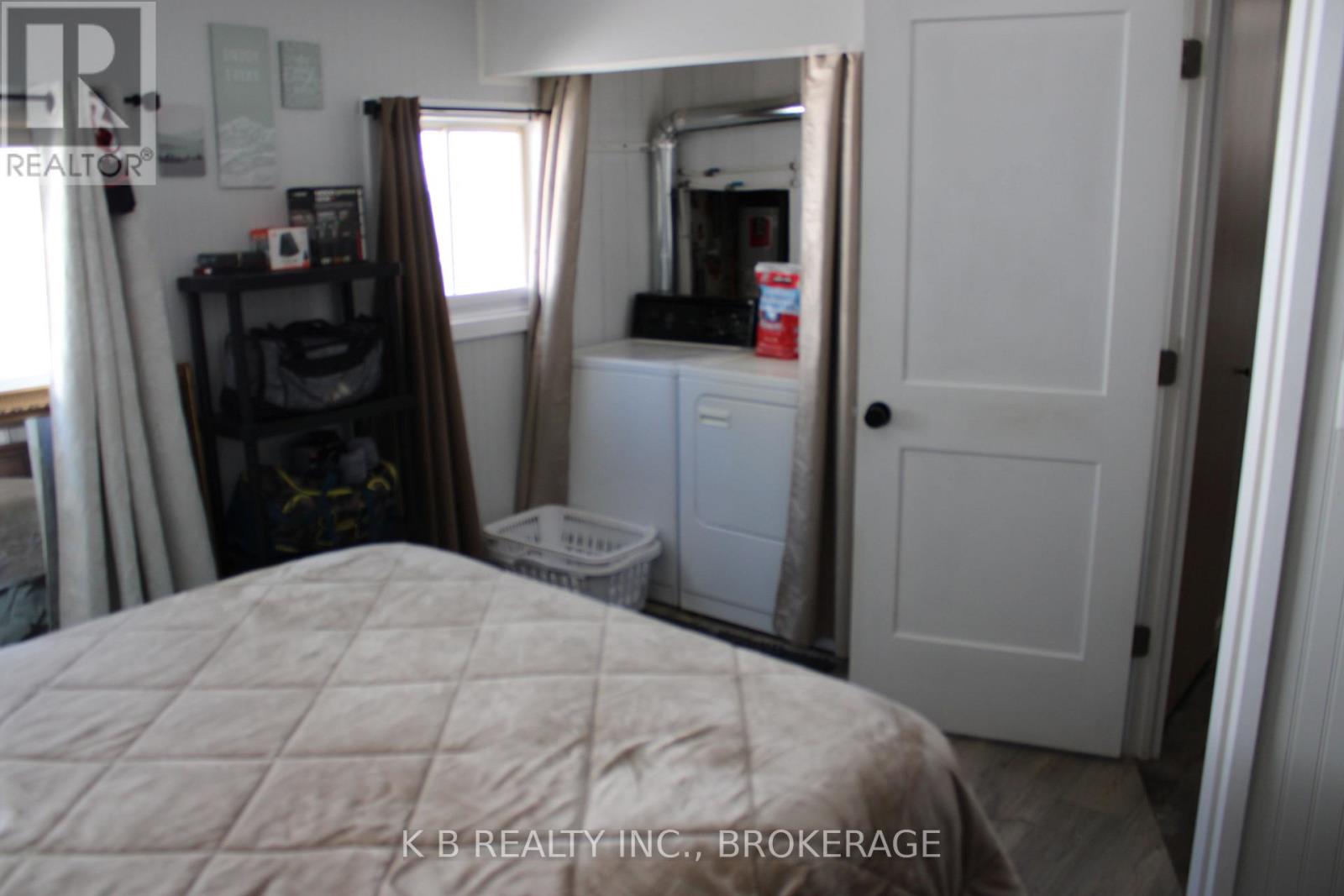 4 Cedar Street W, Greater Napanee, Ontario  K7R 3L1 - Photo 11 - X13569676