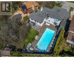 3 WYTHENSHAWE WOOD, Toronto, Ontario