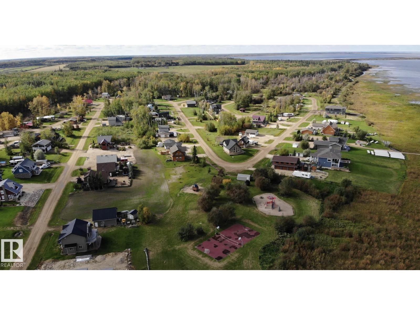 119-165 Peace River Av, Joussard, Alberta  T0G 1J0 - Photo 11 - E4499018
