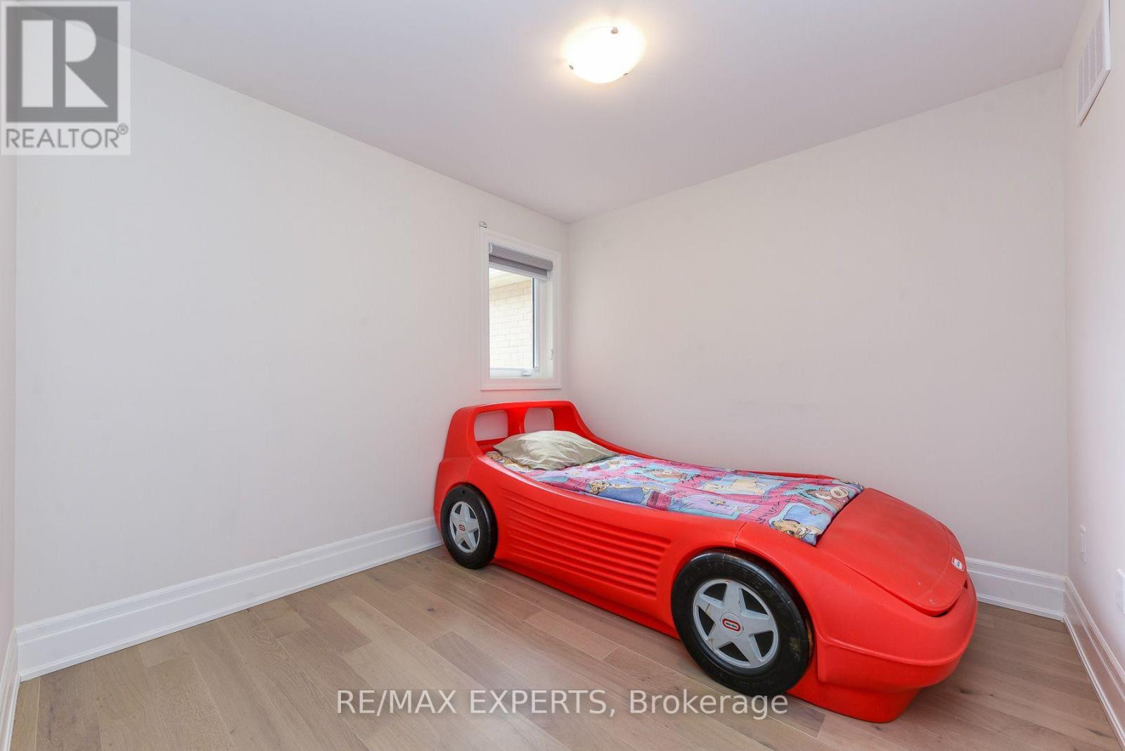 43 Grassbank Road, Brampton, Ontario L6R 4E3 - Photo 19 - W13563376