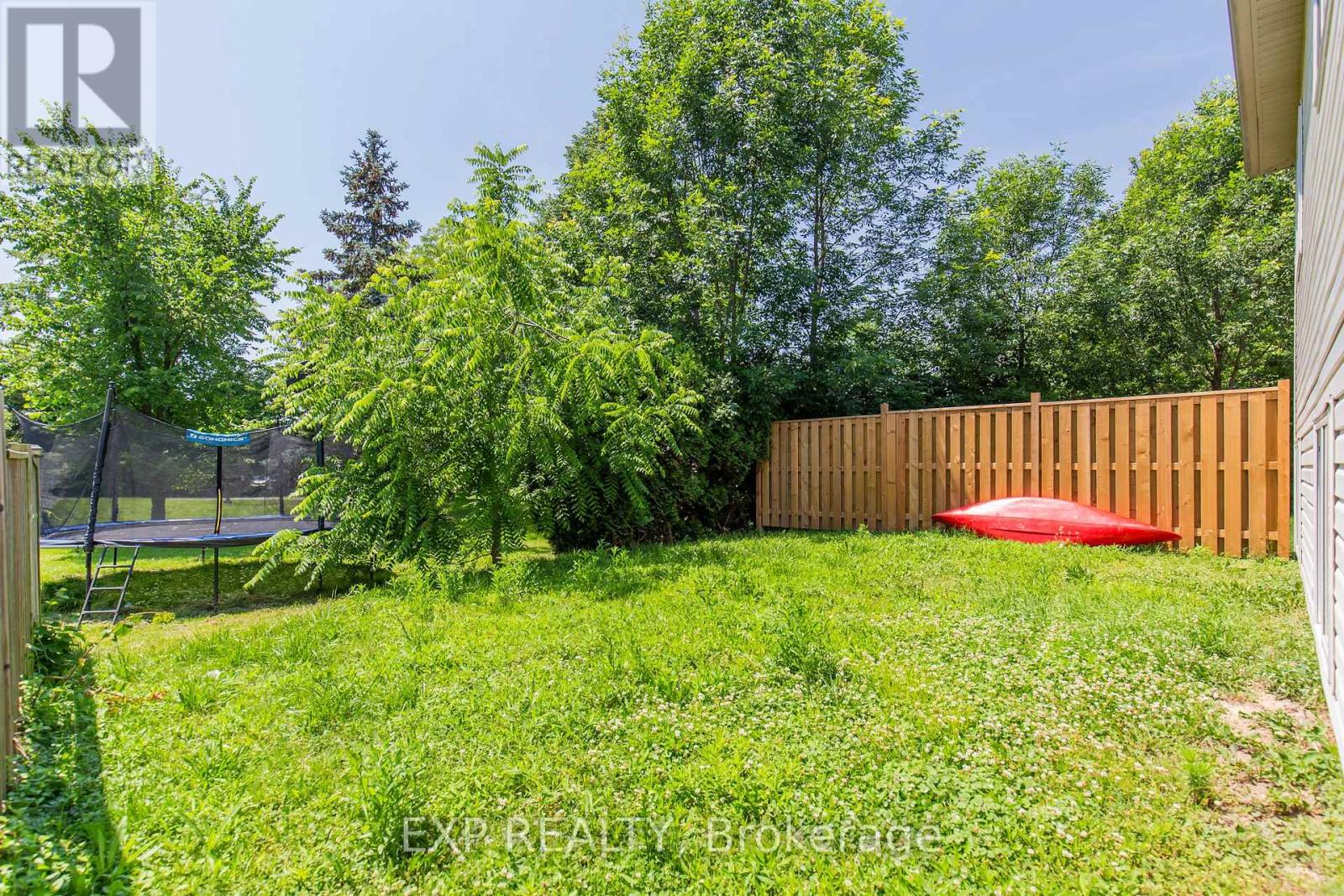 Upper - 11 Donald Avenue, Welland, Ontario L3C 3S9 - Photo 15 - X13569638