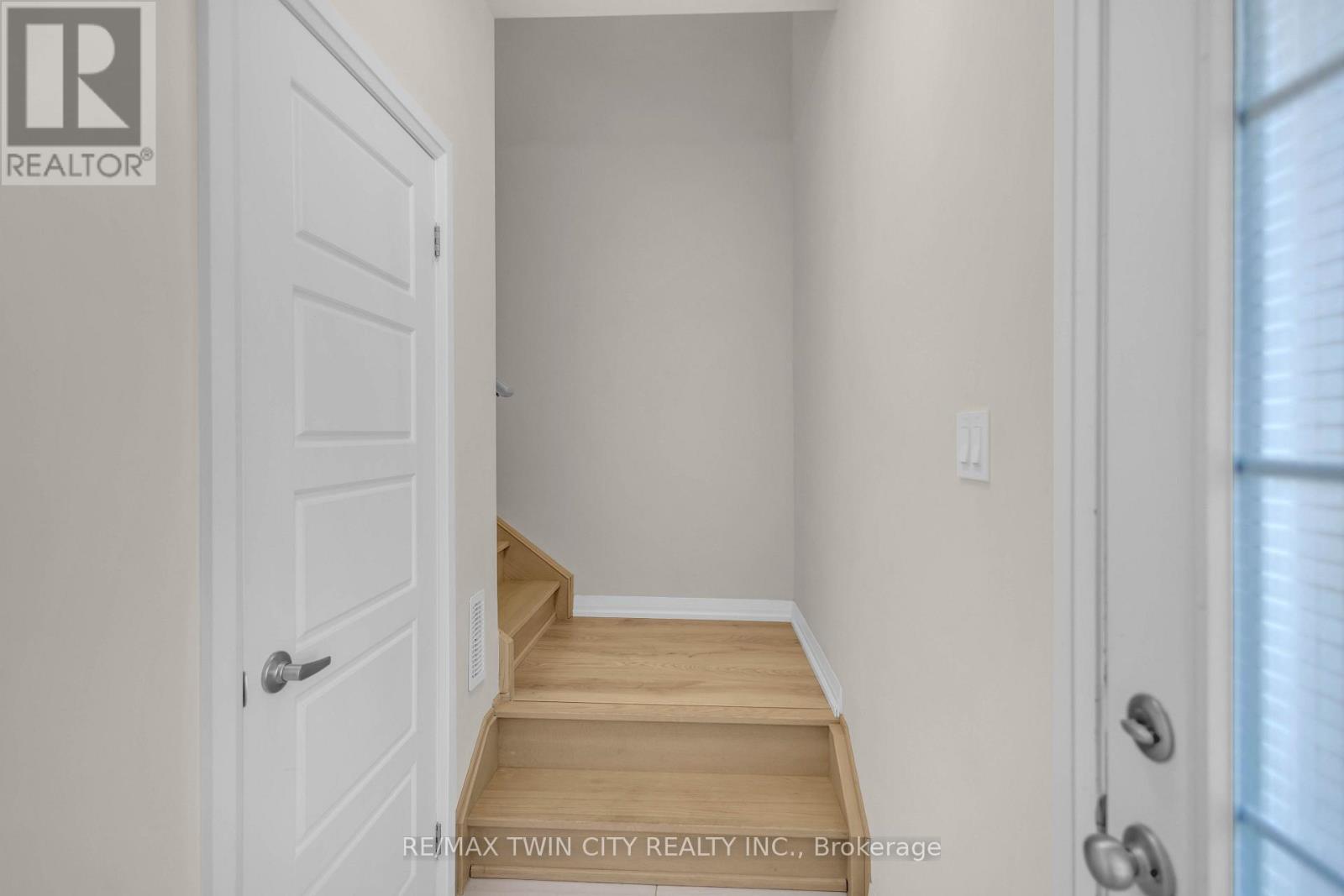 17 - 677 Park Road N, Brantford, Ontario N3R 0C2 - Photo 14 - X13569678