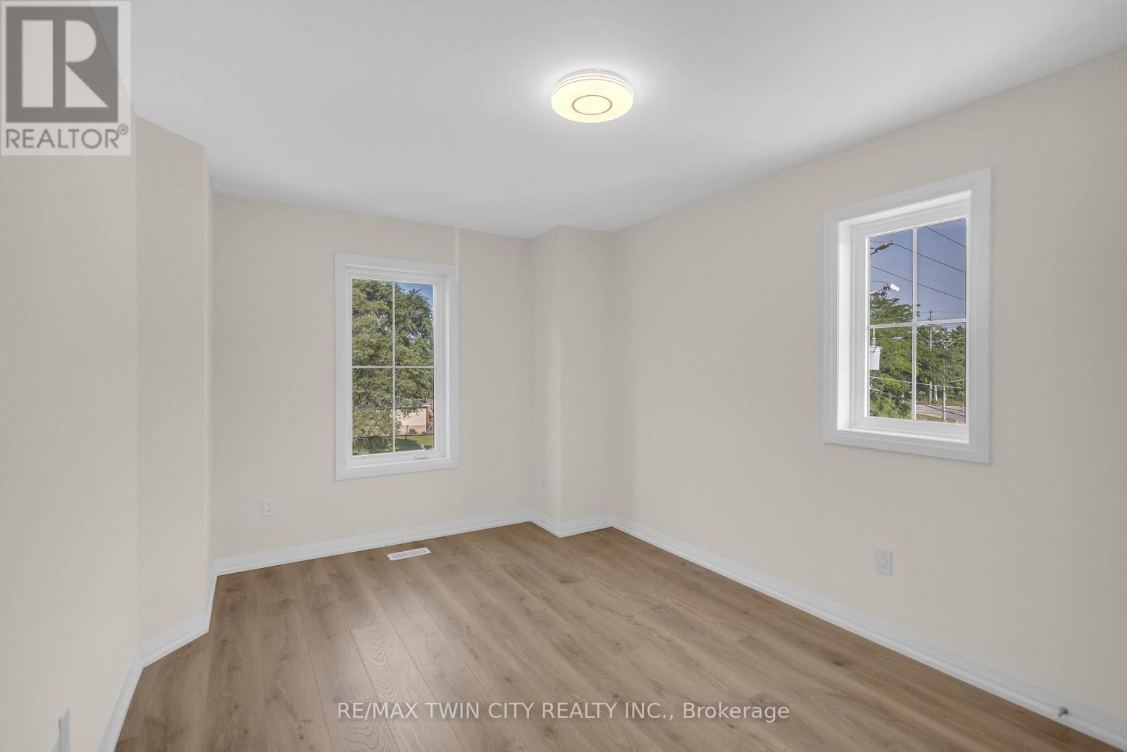 17 - 677 Park Road N, Brantford, Ontario N3R 0C2 - Photo 37 - X13569678