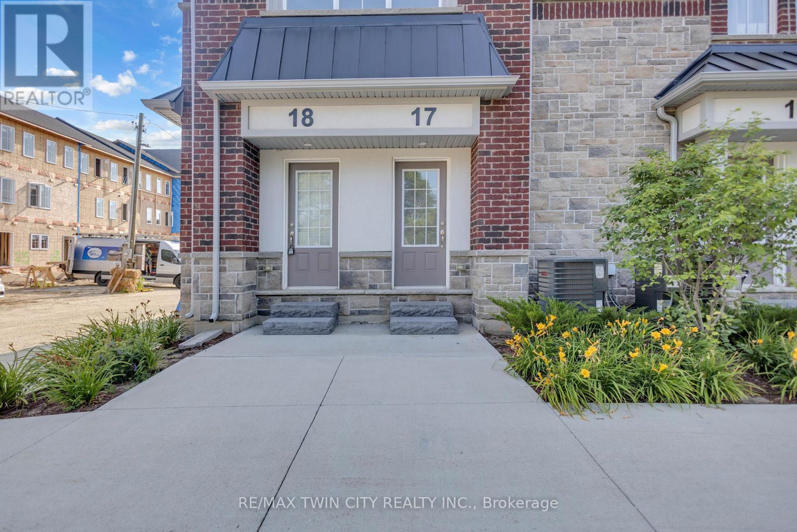 17 - 677 Park Road N, Brantford, Ontario N3R 0C2 - Photo 4 - X13569678