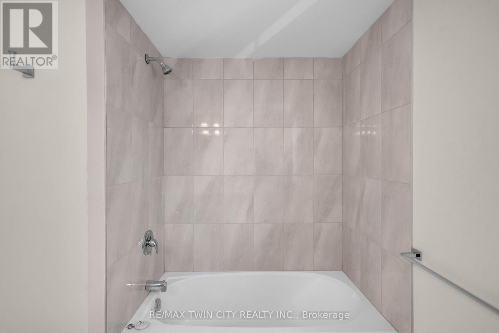 17 - 677 Park Road N, Brantford, Ontario N3R 0C2 - Photo 40 - X13569678