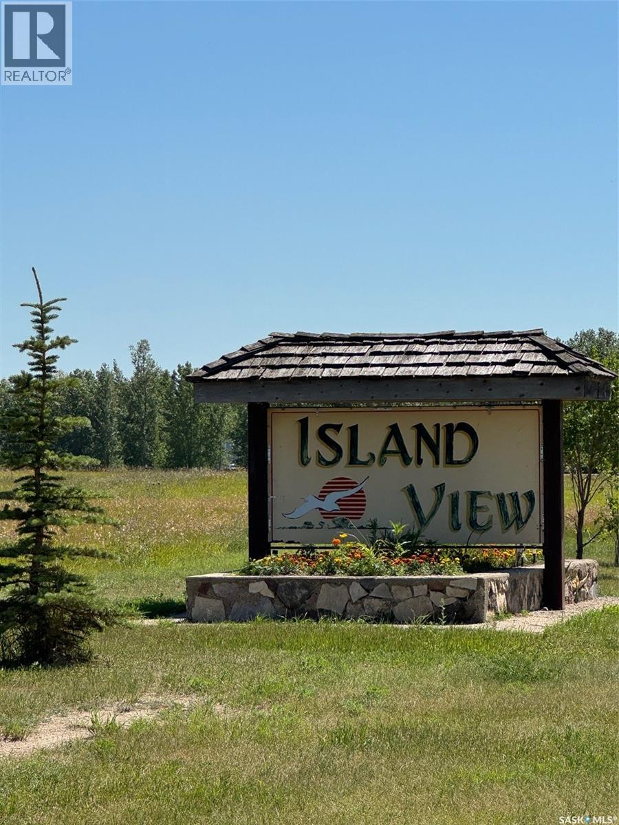 5 Marina DRIVE, Island View
