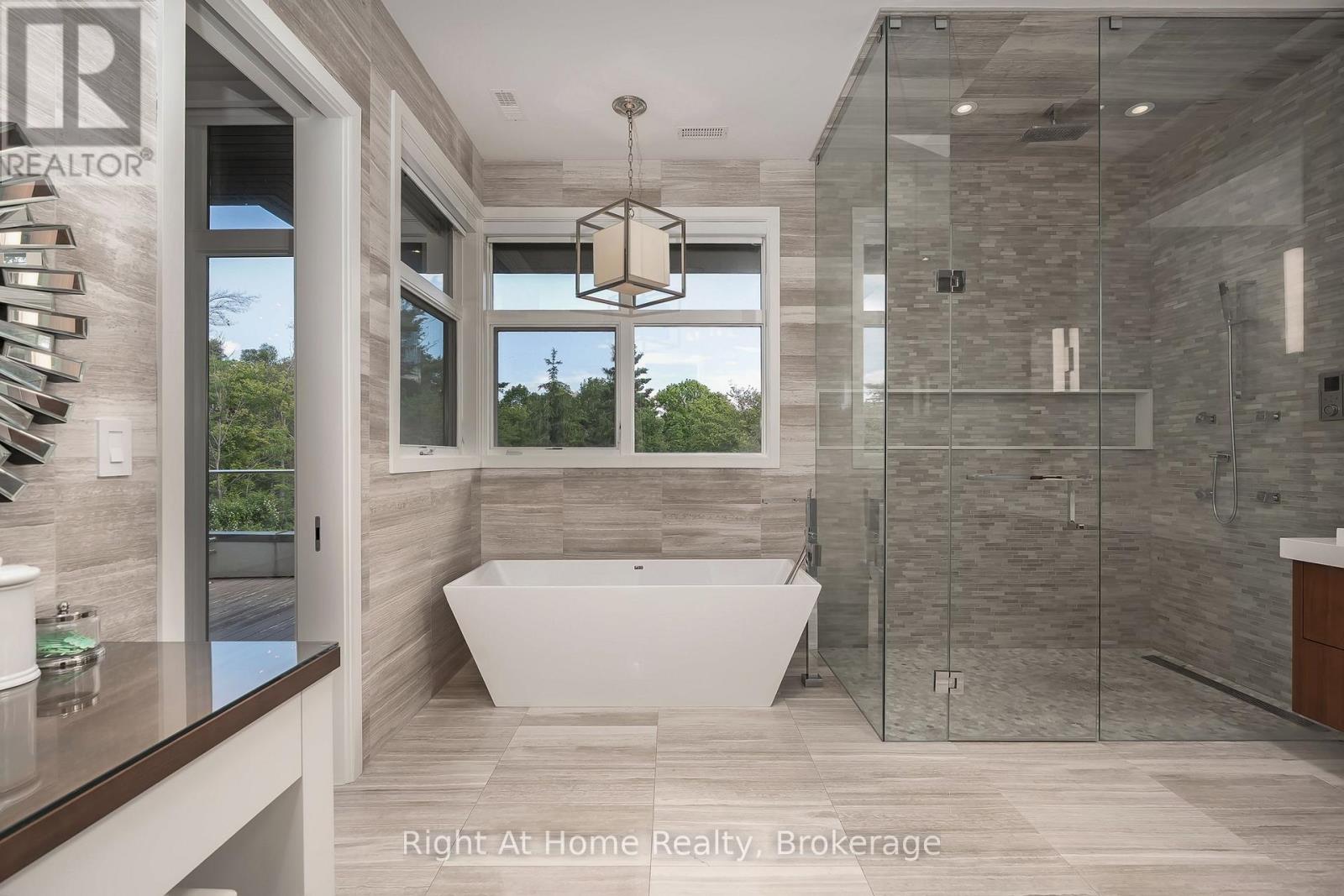 265 Maple Grove Drive W, Oakville, Ontario  L6J 4V6 - Photo 23 - W13569686